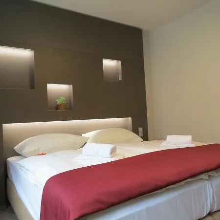 酒店 纽托尔酒店 3*