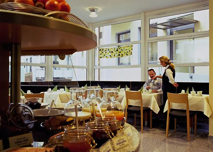 Neuthor Ξενοδοχείο