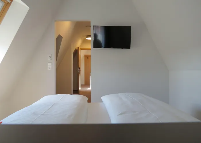 Neuthor Ξενοδοχείο 3*