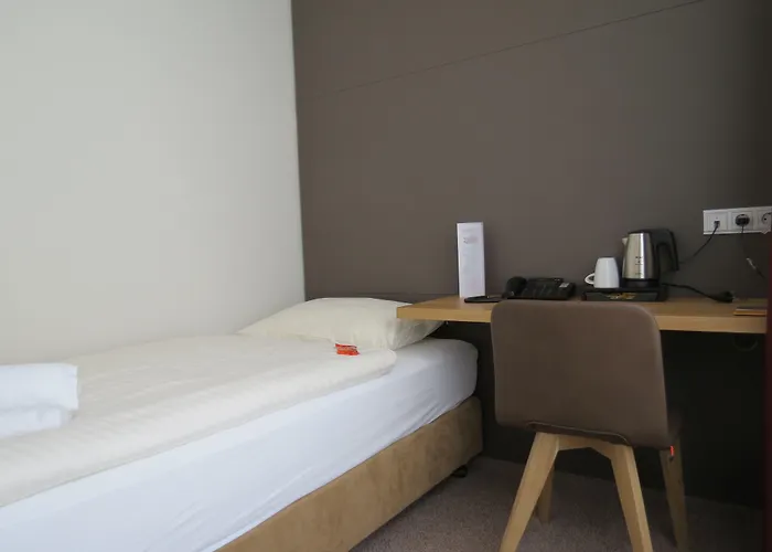 Ξενοδοχείο Neuthor 3*